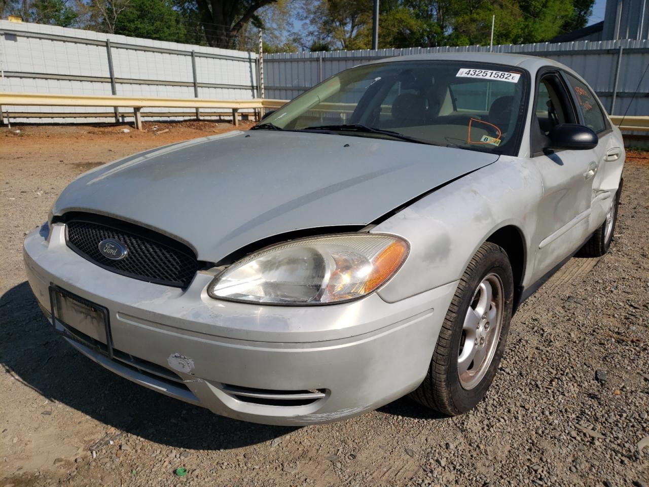 Photo 2 from auction – 2005 FORD TAURUS SE with VIN 1FAFP53285A156147