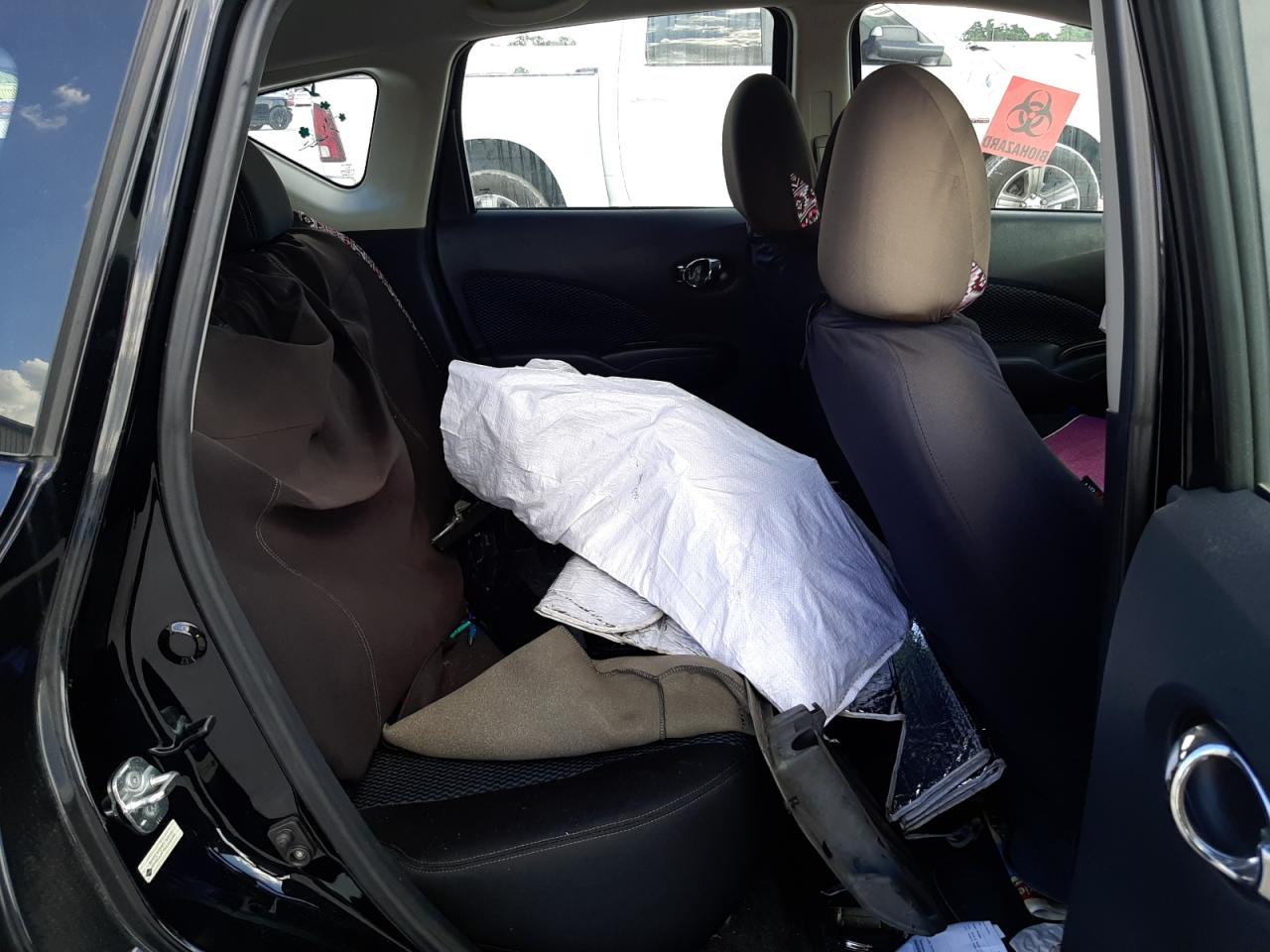 Photo 6 from auction – 2014 NISSAN VERSA NOTE with VIN 3N1CE2CP2EL369958