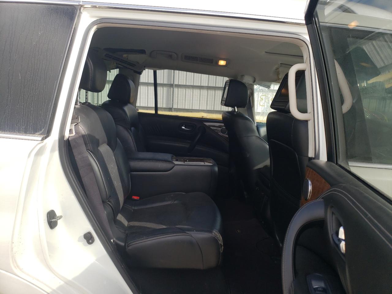 Photo 6 from auction – 2017 INFINITI QX80 BASE with VIN JN8AZ2NF8H9642125