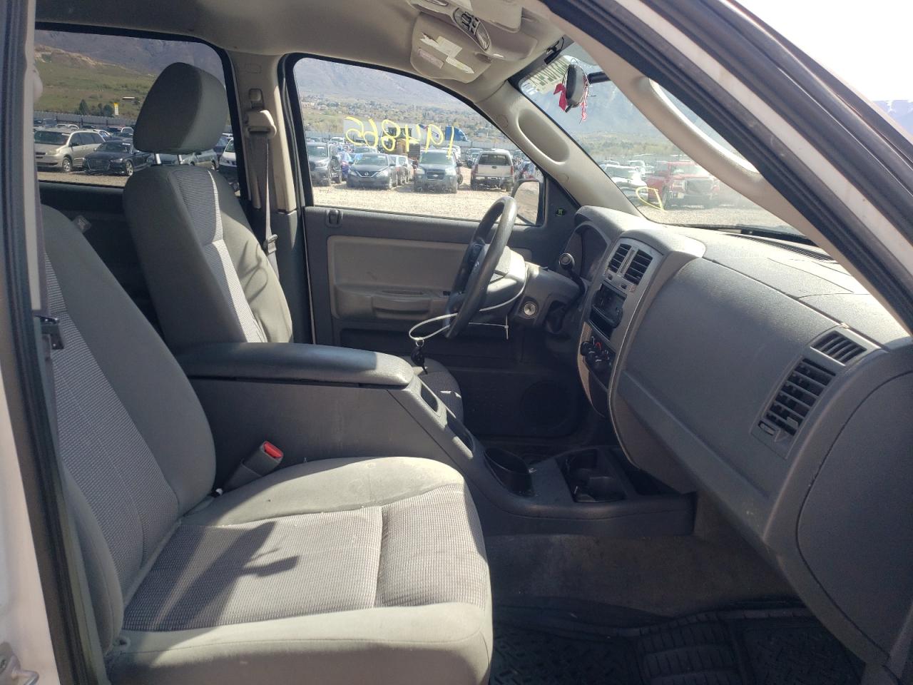 Photo 5 from auction – 2007 DODGE DAKOTA QUA with VIN 1D7HW48N17S166668