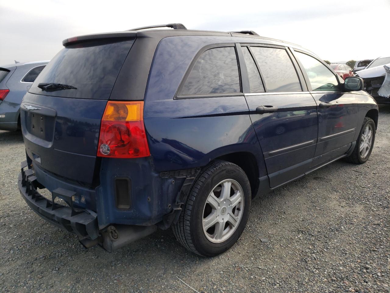 Photo 4 from auction – 2006 CHRYSLER PACIFICA with VIN 2A8GM484X6R802466