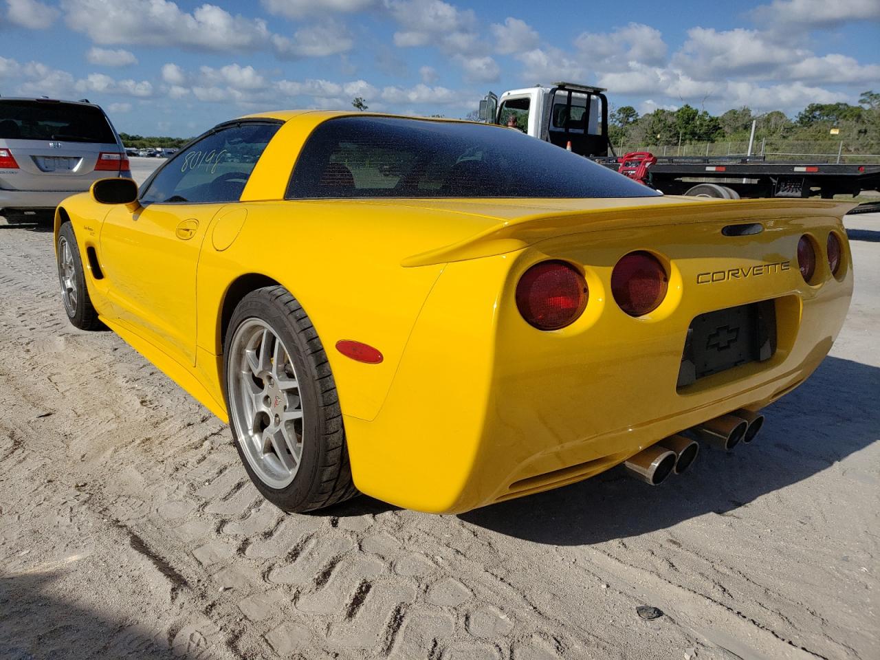 Photo 3 from auction – 2002 CHEVROLET CORVETTE with VIN 1G1YY22GX25100655