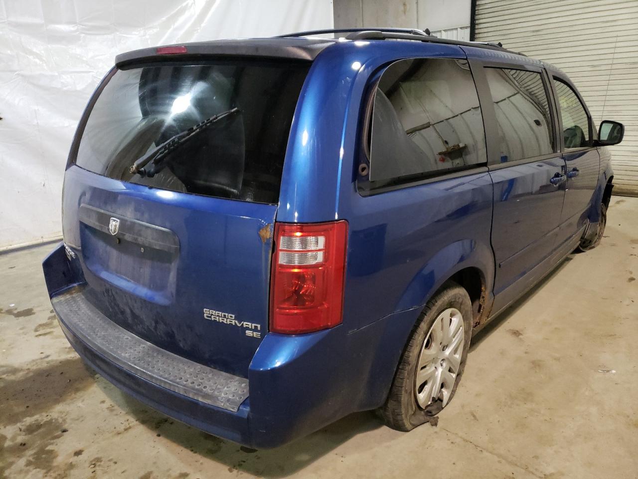 Photo 4 from auction – 2010 DODGE GRAND CARA with VIN 2D4RN4DE2AR372553