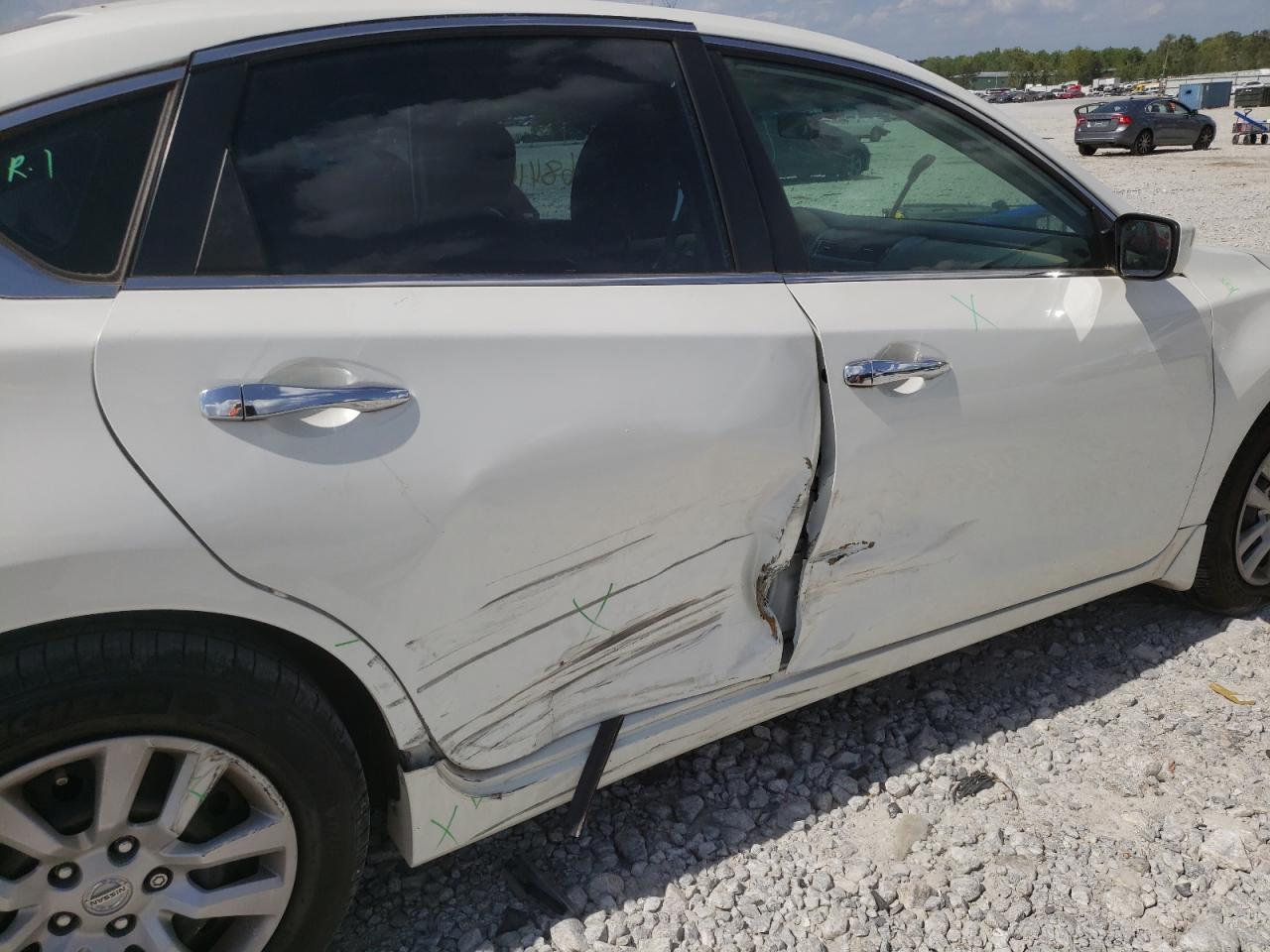 Photo 9 from auction – 2015 NISSAN ALTIMA 2.5 with VIN 1N4AL3AP3FC217578