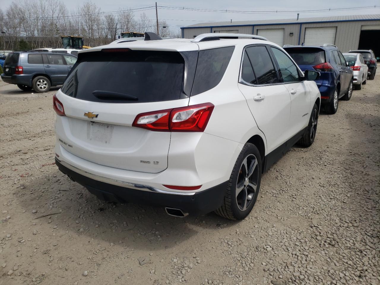 Photo 4 from auction – 2018 CHEVROLET EQUINOX LT with VIN 2GNAXTEX6J6297282