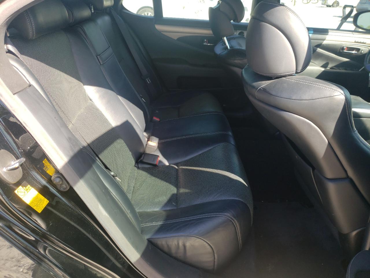 Photo 6 from auction – 2013 LEXUS LS 460 with VIN JTHBL5EF1D5121718
