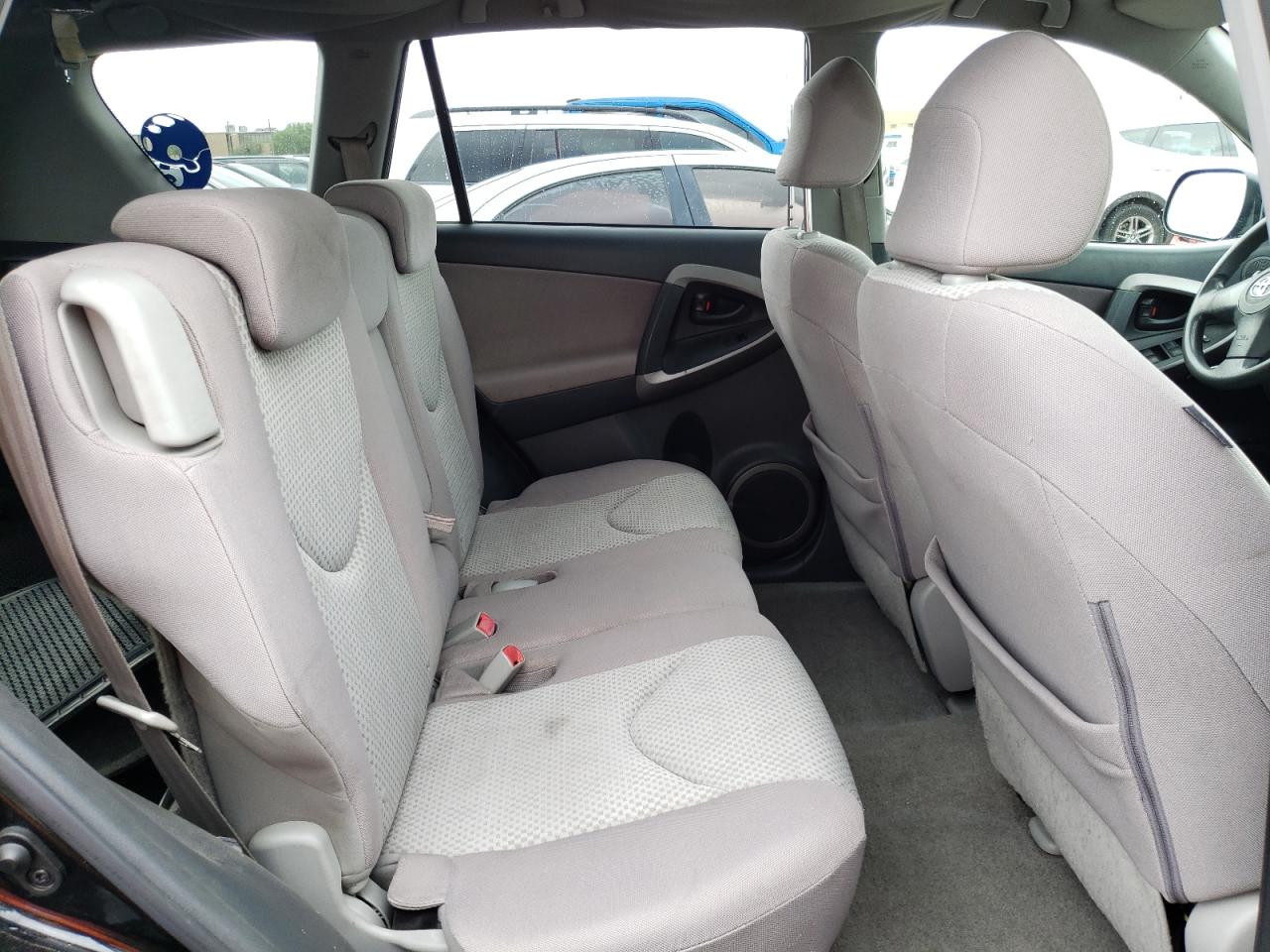 Photo 6 from auction – 2008 TOYOTA RAV4 with VIN JTMZD33V085100487