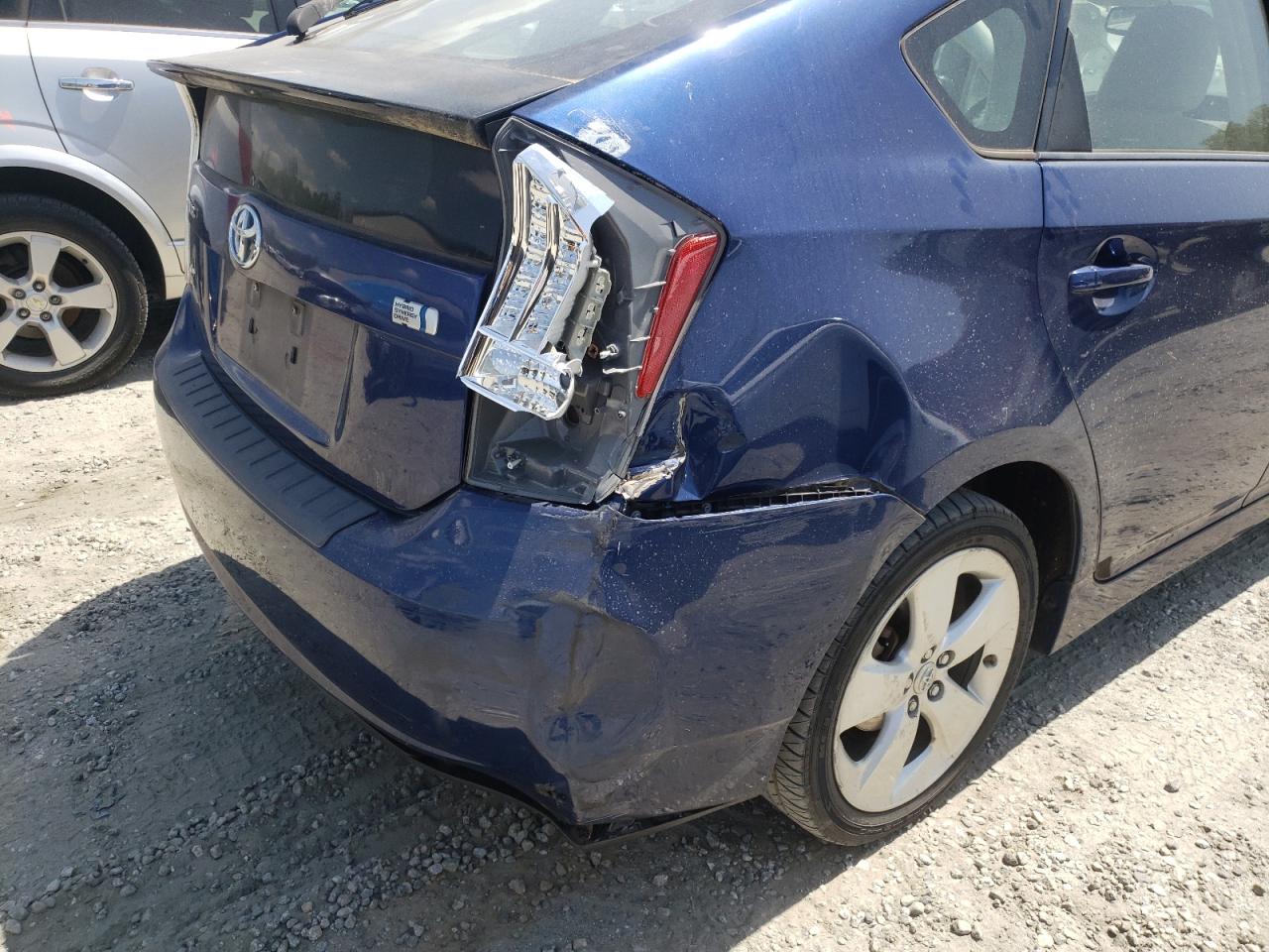Photo 9 from auction – 2011 TOYOTA PRIUS with VIN JTDKN3DU9B0279668
