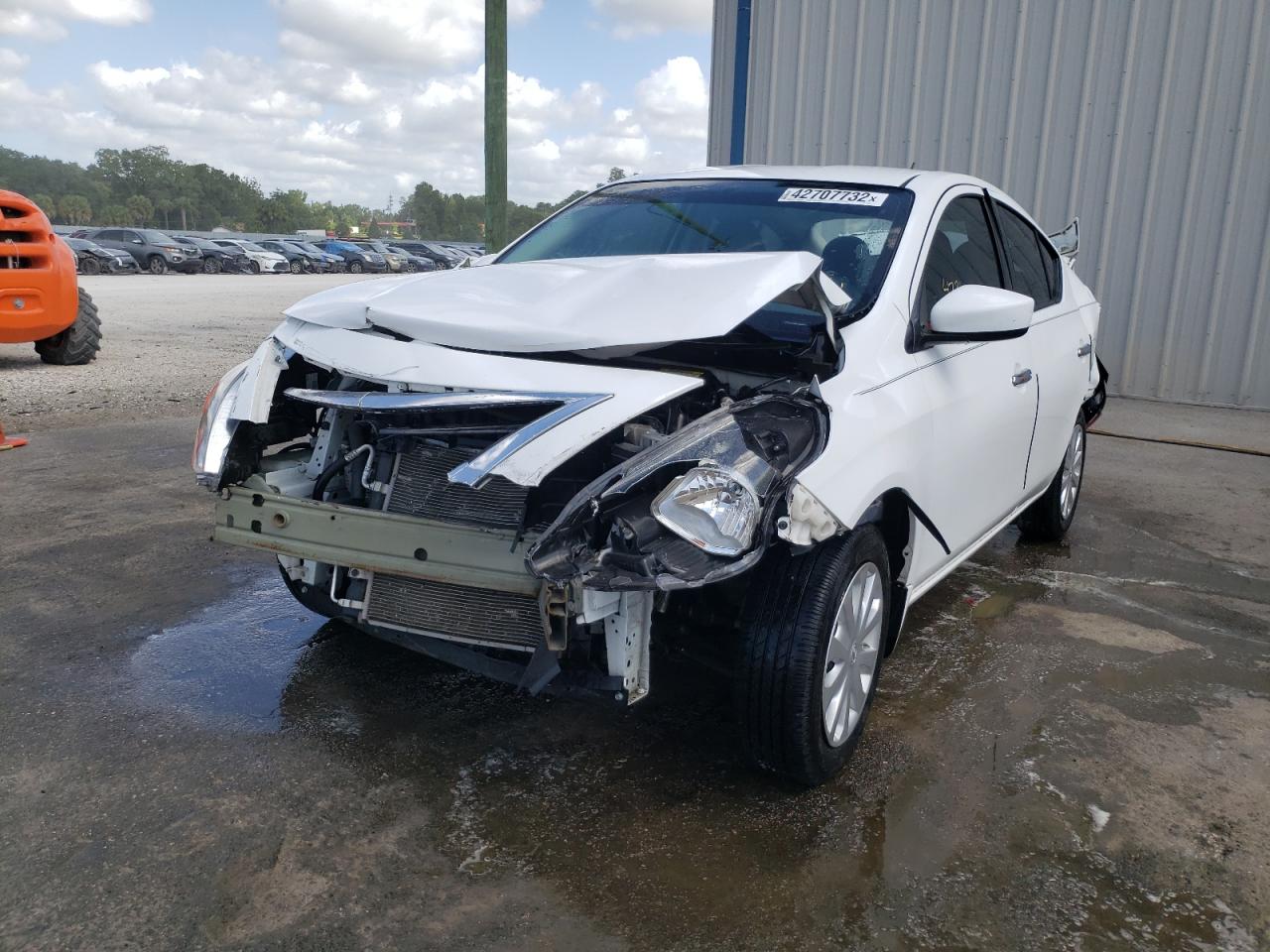 Photo 2 from auction – 2015 NISSAN VERSA S with VIN 3N1CN7AP6FL924413