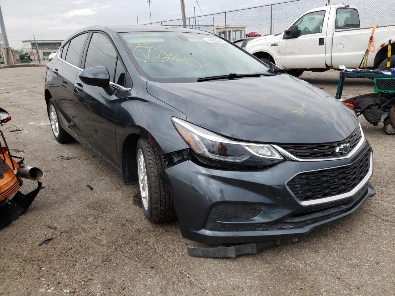 CHEVROLET CRUZE LT 2018 with VIN 3G1BE6SM5JS554196 - Photo from auction