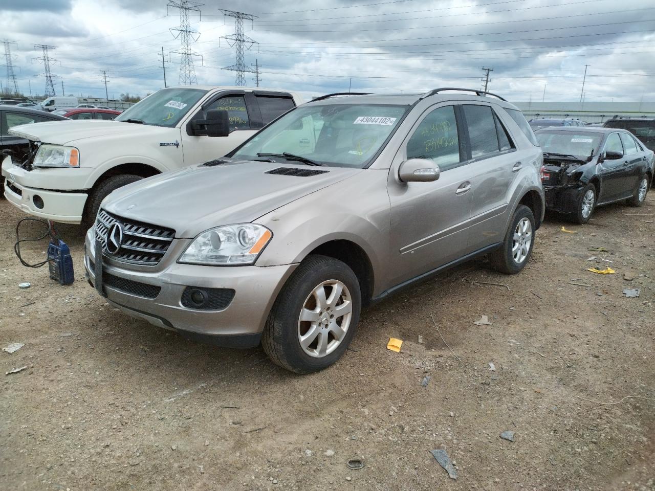 Photo 2 from auction – 2007 MERCEDES-BENZ ML 350 with VIN 4JGBB86E77A255605