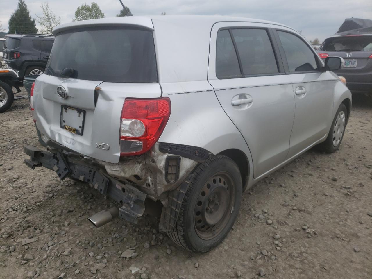 Photo 4 from auction – 2008 SCION XD with VIN JTKKU10468J003750