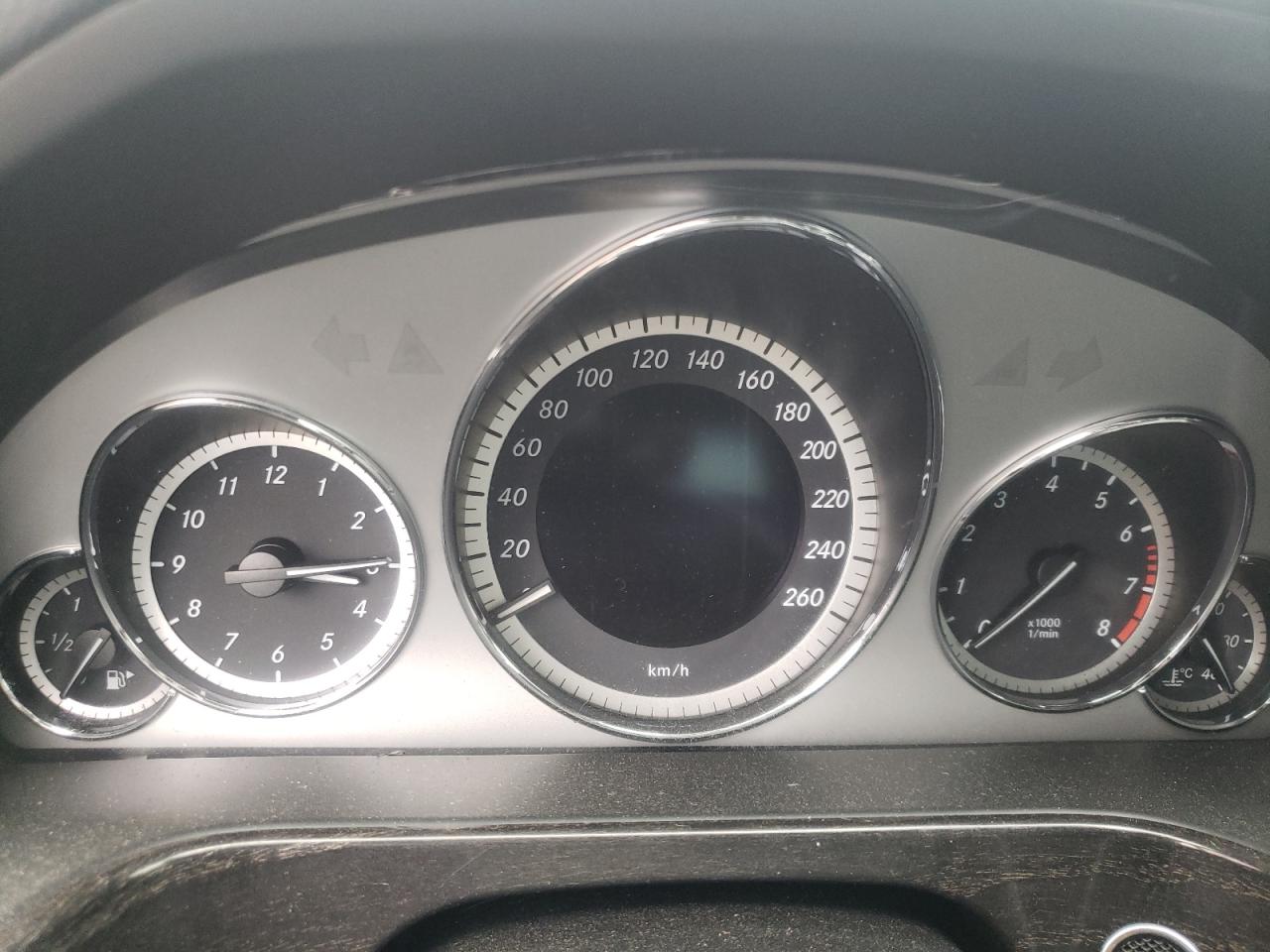 Photo 8 from auction – 2012 MERCEDES-BENZ E 300 4MAT with VIN WDDHF82B9CA609199