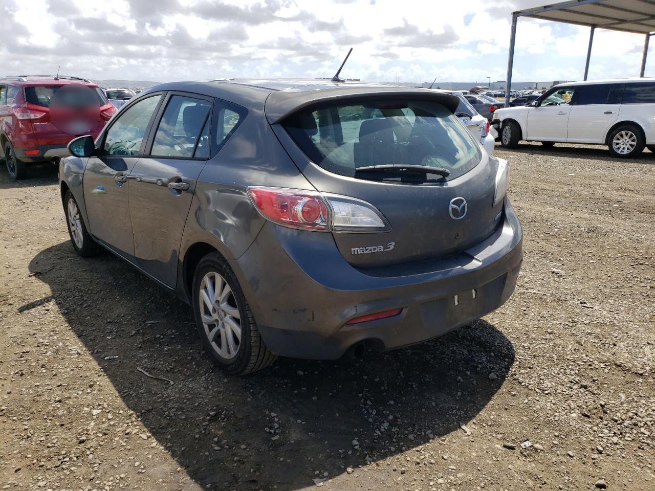 Photo 3 from auction – 2012 MAZDA 3 I with VIN JM1BL1L8XC1610901