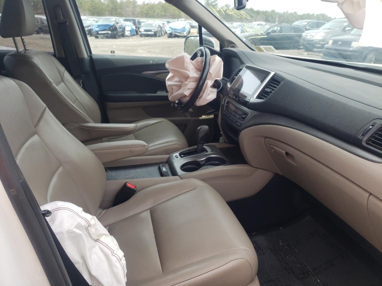 Photo 5 from auction – 2017 HONDA PILOT EXL with VIN 5FNYF6H50HB003644