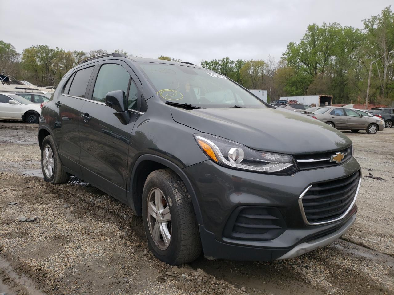 CHEVROLET TRAX 1LT 2019 with VIN 3GNCJLSB1KL398861 - Photo from auction