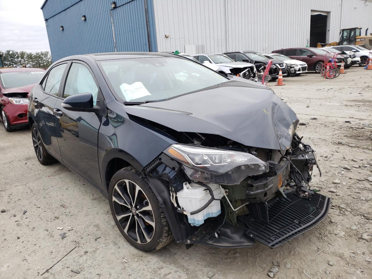 TOYOTA COROLLA L 2018 with VIN 5YFBURHEXJP809109 - Photo from auction