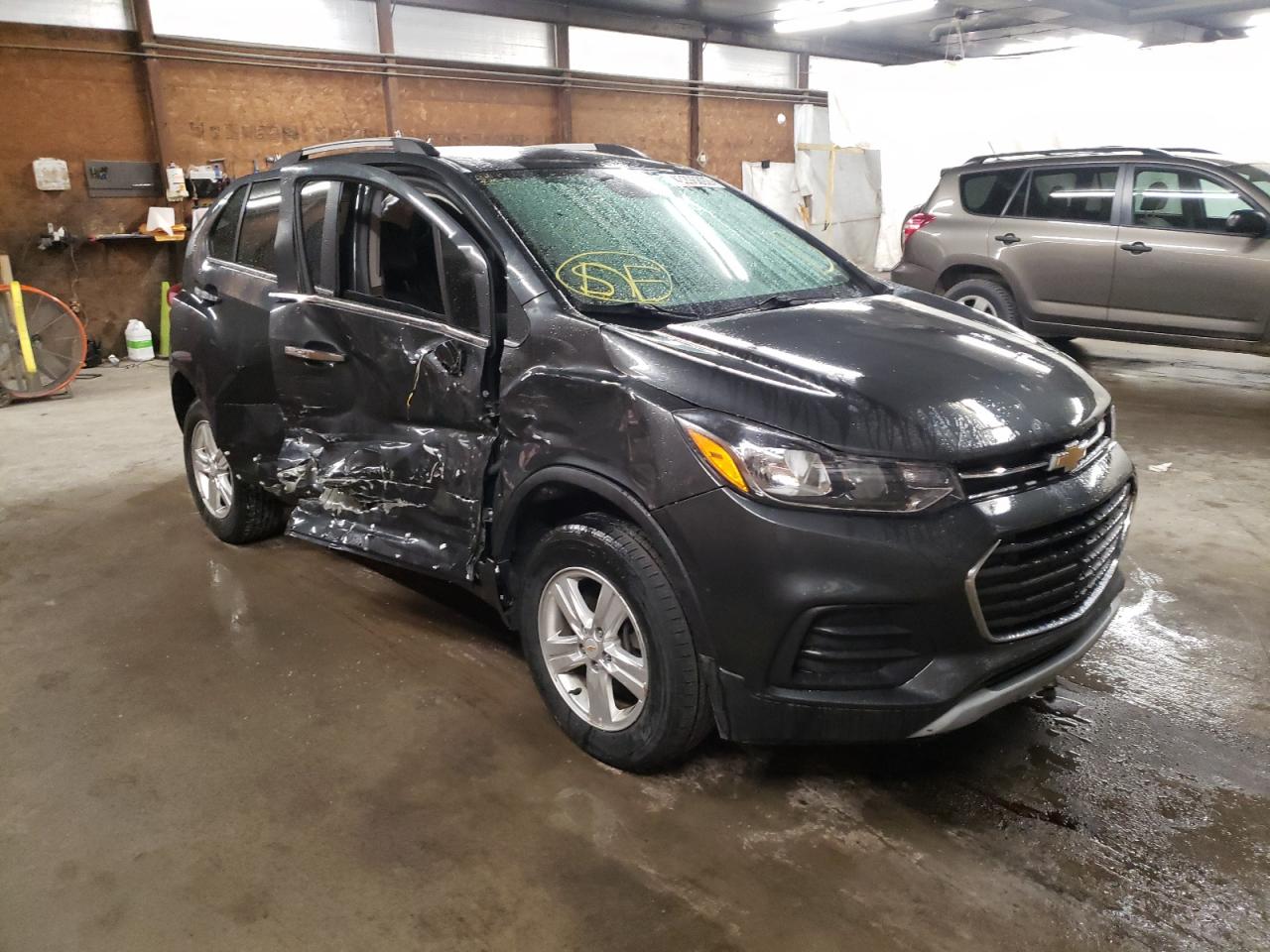 CHEVROLET TRAX 1LT 2017 with VIN KL7CJPSB5HB186133 - Photo from auction
