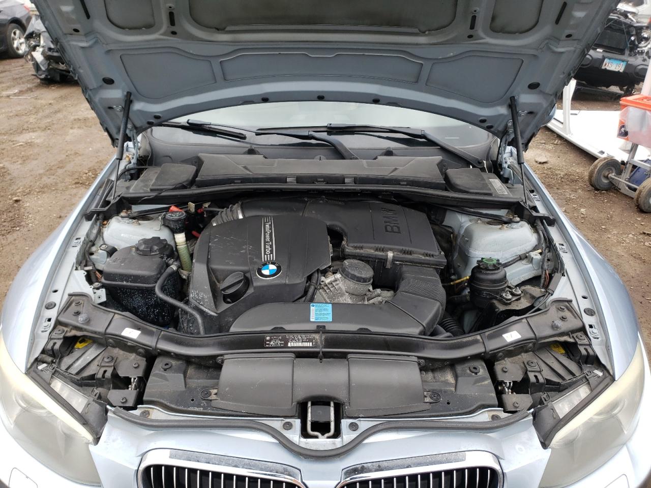 Photo 7 from auction – 2011 BMW 335 XI with VIN WBAKF9C52BE619205