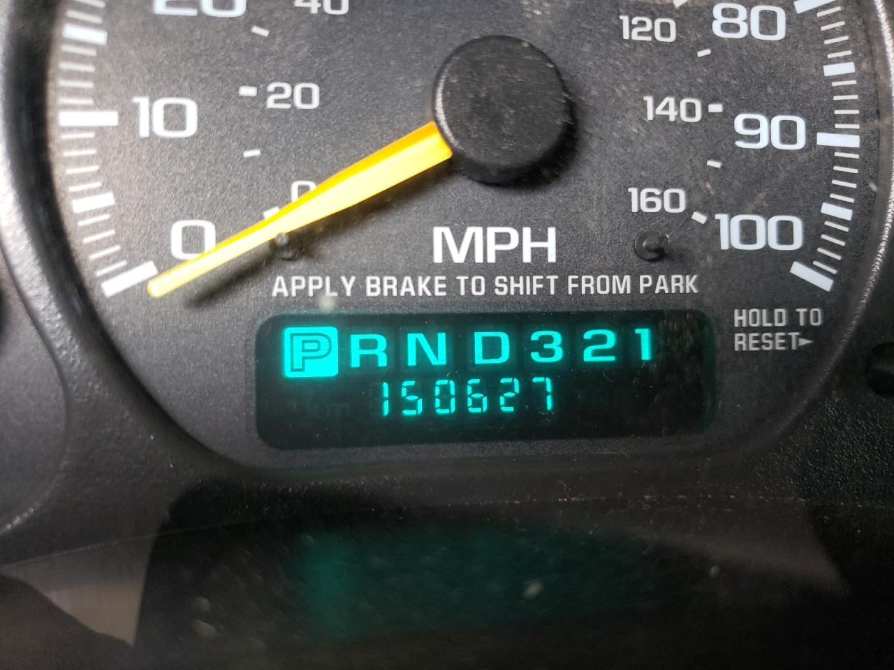 Photo 8 from auction – 1999 CHEVROLET SILVERADO with VIN 1GCEC14W0XE250725