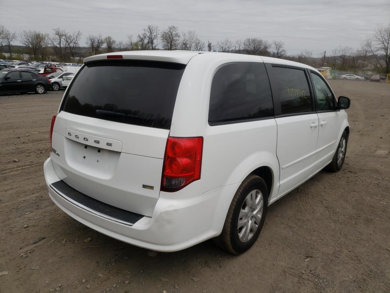 Photo 4 from auction – 2015 DODGE GRAND CARA with VIN 2C4RDGBG8FR681974