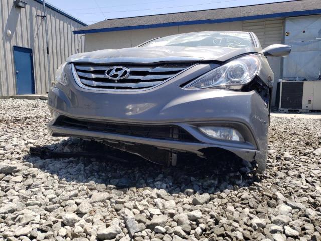 Photo 9 from auction – 2013 HYUNDAI SONATA SE with VIN 5NPEC4AC9DH617841