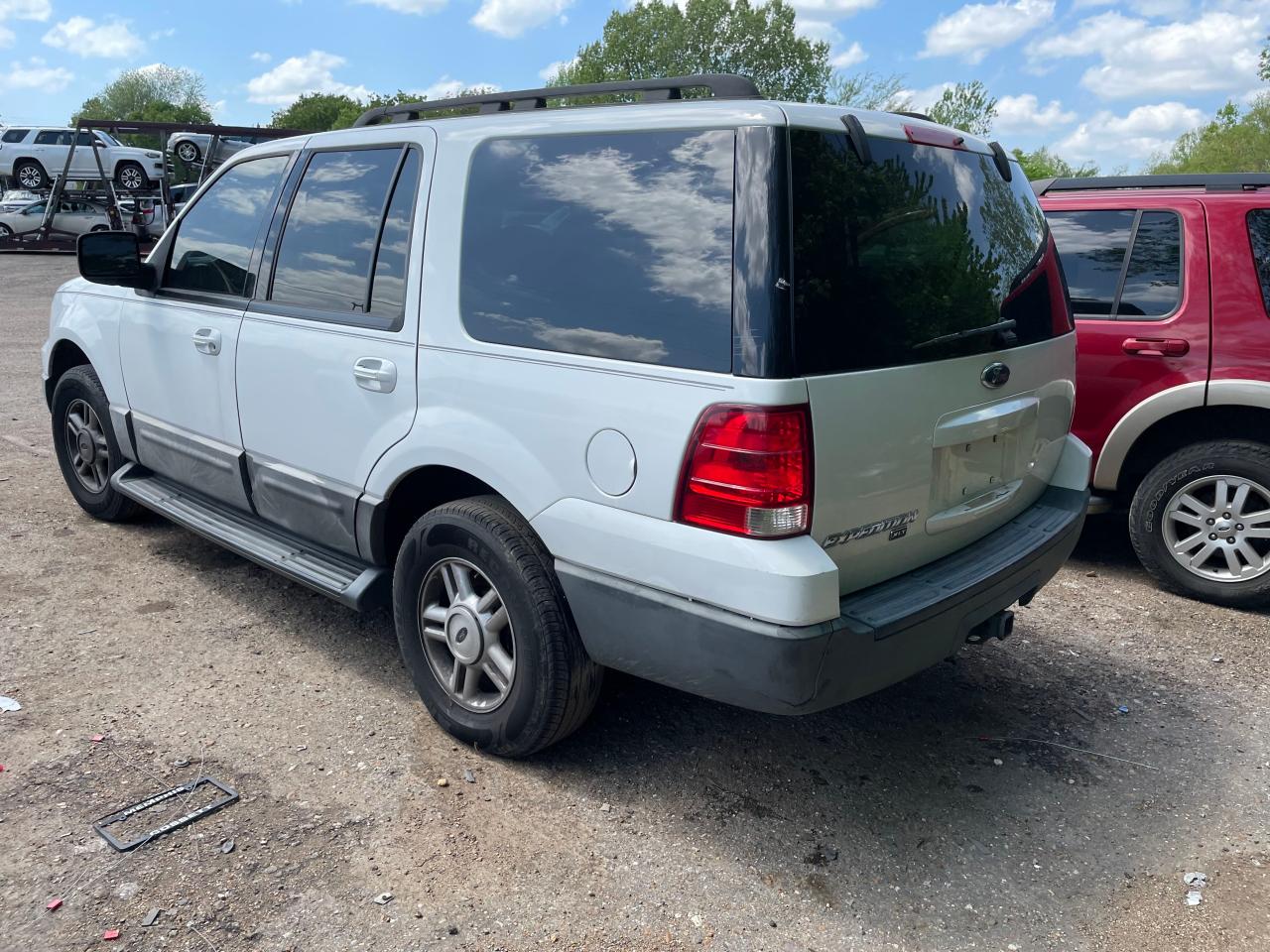 Photo 3 from auction – 2006 FORD EXPEDITION with VIN 1FMPU16506LA81497
