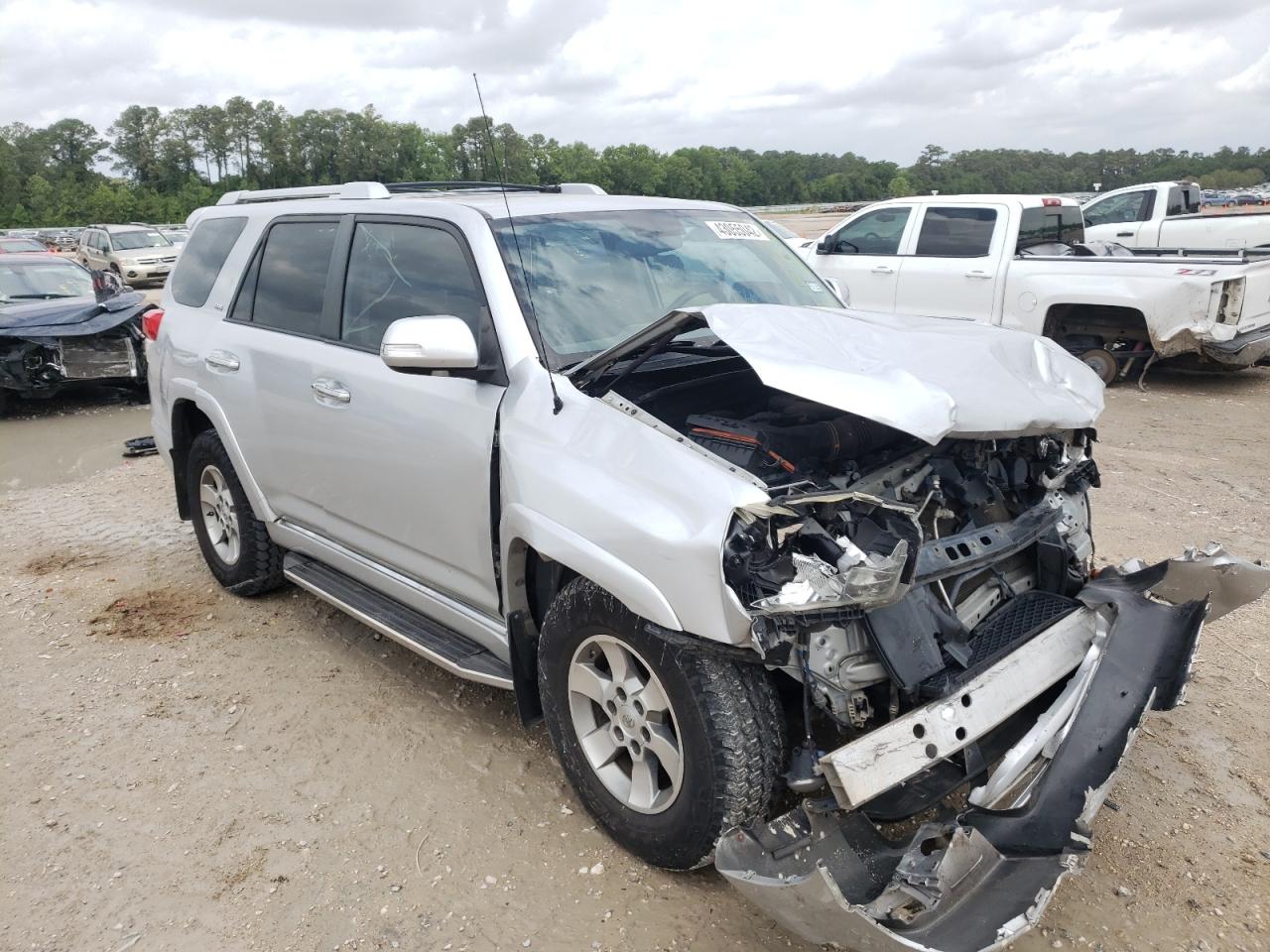 TOYOTA 4RUNNER SR 2013 with VIN JTEZU5JR0D5055980 - Photo from auction
