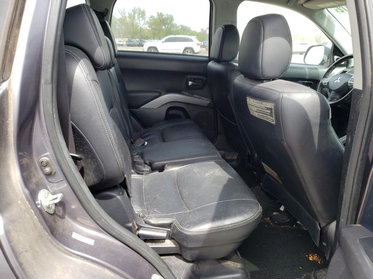 Photo 6 from auction – 2008 MITSUBISHI OUTLANDER with VIN JA4MT41X58Z013680