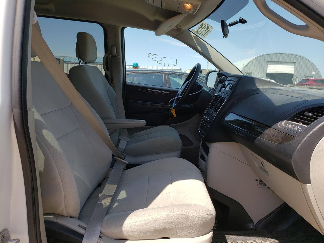 Photo 5 from auction – 2012 DODGE GRAND CARA with VIN 2C4RDGBG9CR180684