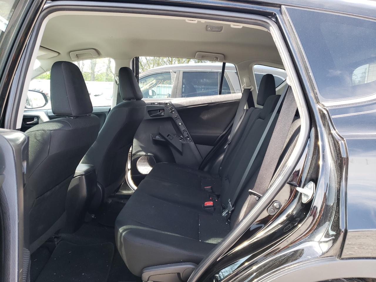 Zdjęcie 6 z aukcji – 2014 TOYOTA RAV4 LE z VIN 2T3BFREV6EW157955