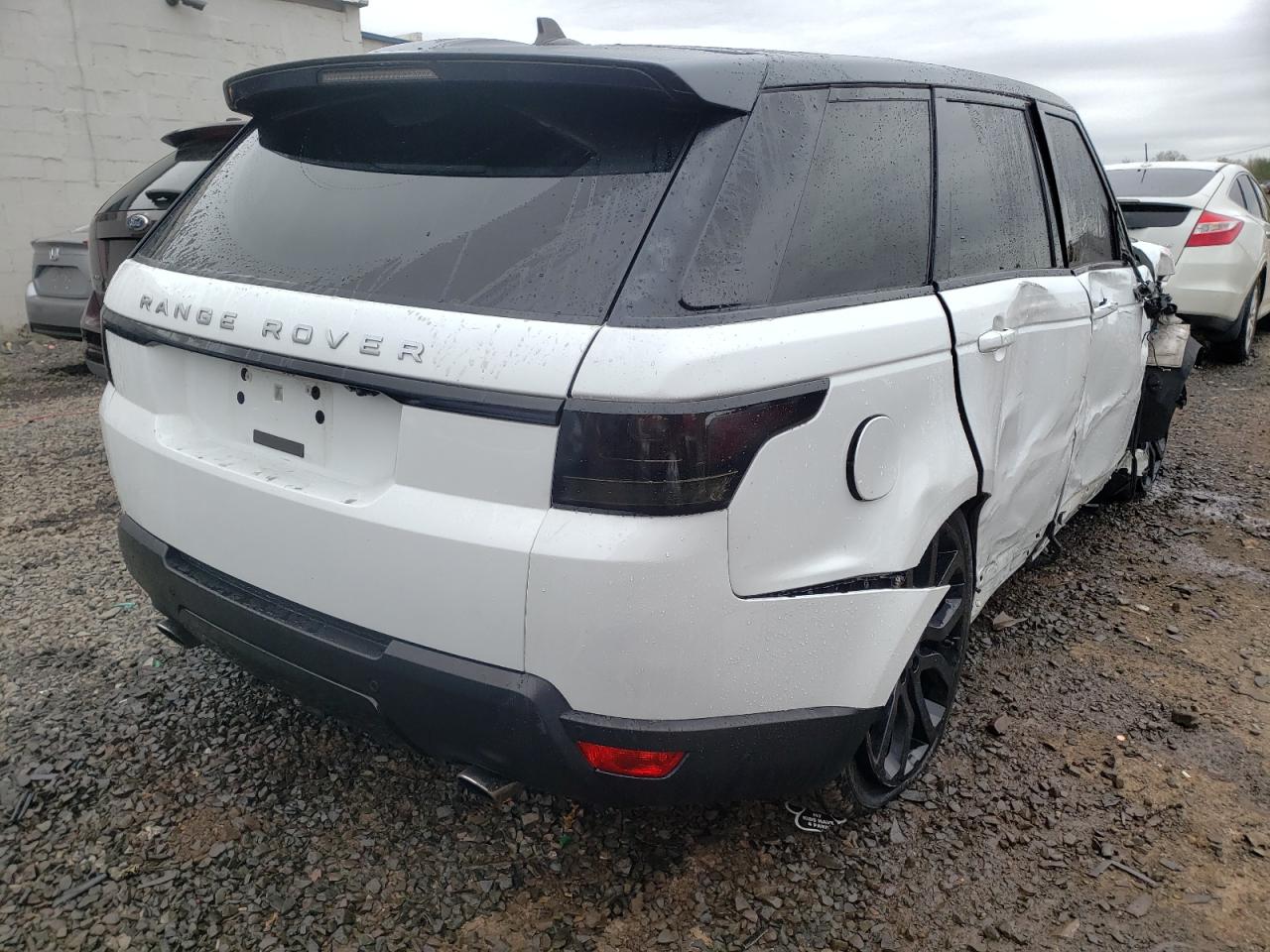 Photo 4 from auction – 2016 LAND ROVER RANGE ROVE with VIN SALWR2EF4GA555166