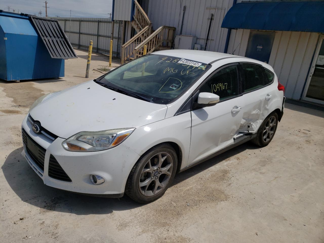 Photo 2 from auction – 2013 FORD FOCUS SE with VIN 1FADP3K28DL138974