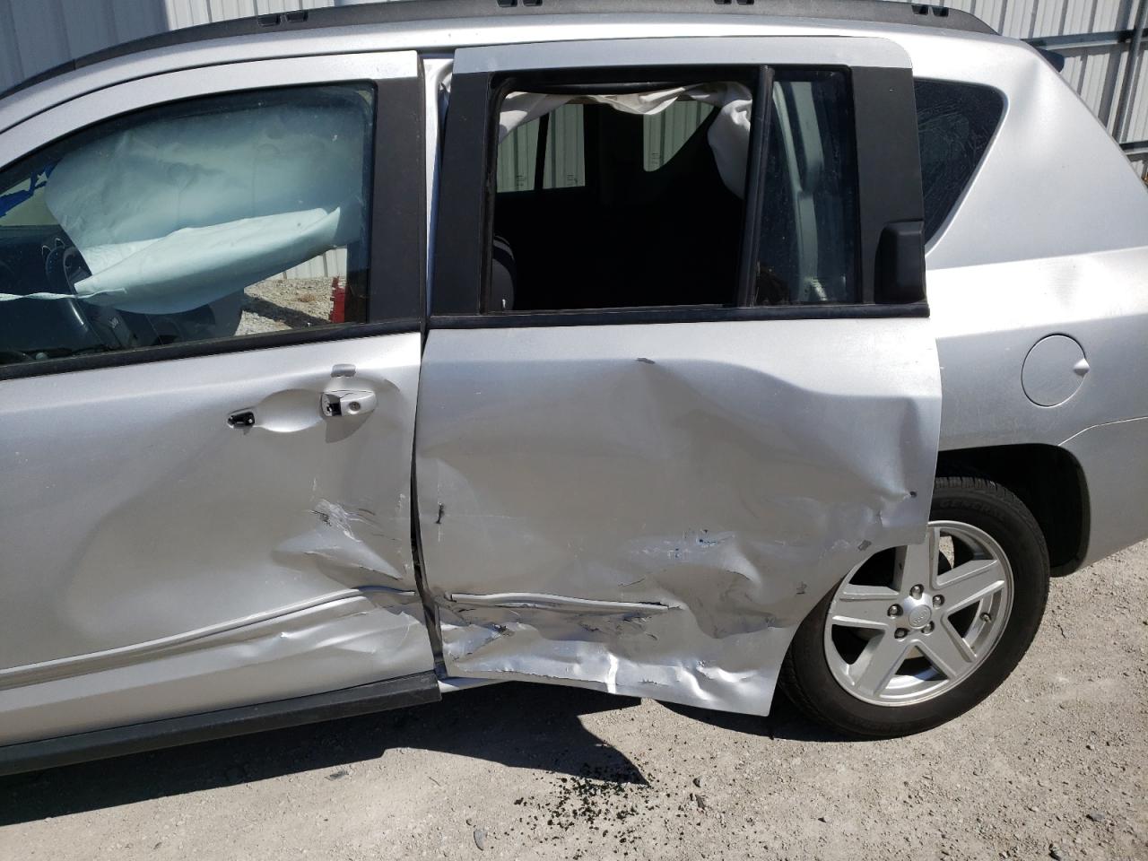 Фото 9 с аукциона – 2010 JEEP COMPASS SP с VIN 1J4NF4FBXAD503740