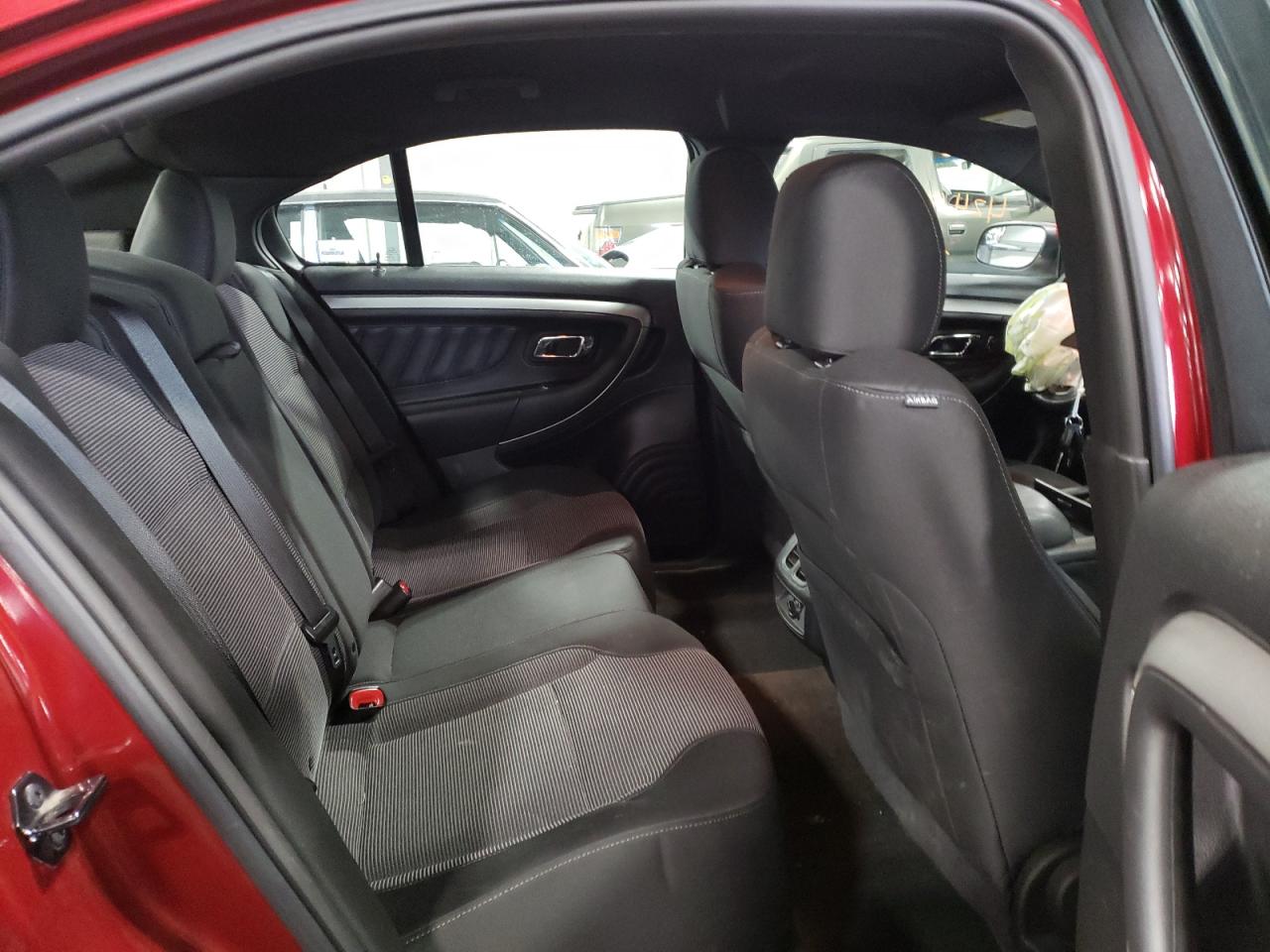 Photo 6 from auction – 2013 FORD TAURUS SEL with VIN 1FAHP2E81DG188085