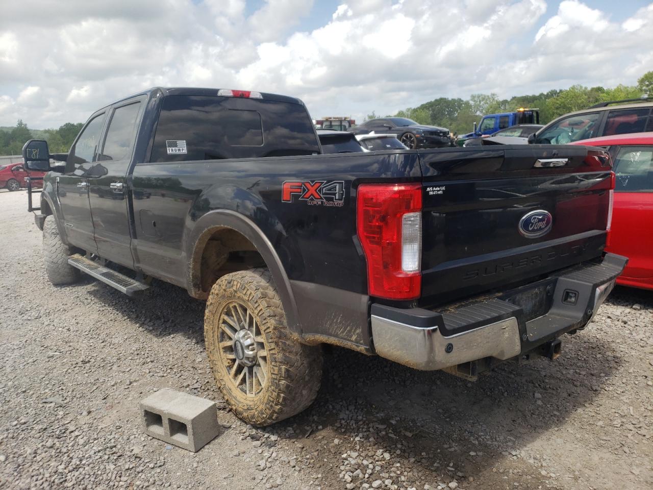 Photo 3 from auction – 2017 FORD F250 SUPER with VIN 1FT7W2BT5HEC43737