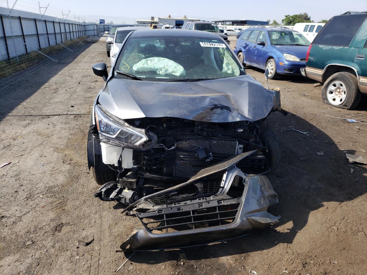 Photo 9 from auction – 2020 NISSAN VERSA S with VIN 3N1CN8DV7LL902867