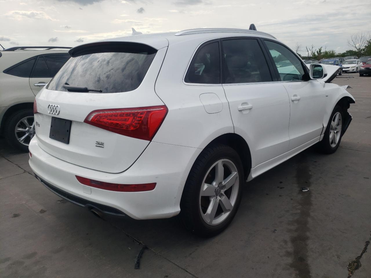 Photo 4 from auction – 2012 AUDI Q5 PREMIUM with VIN WA1DKAFP2CA119084