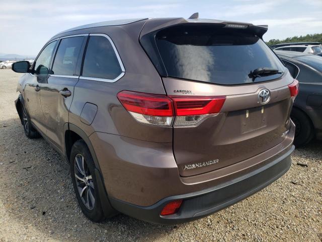 Photo 3 from auction – 2018 TOYOTA HIGHLANDER with VIN 5TDJZRFH3JS833348