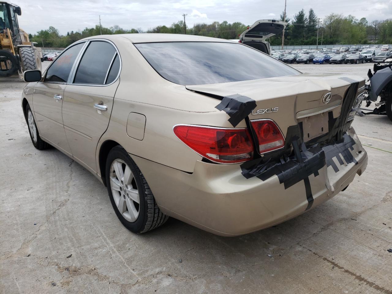 Photo 3 from auction – 2005 LEXUS ES 330 with VIN JTHBA30G955137418