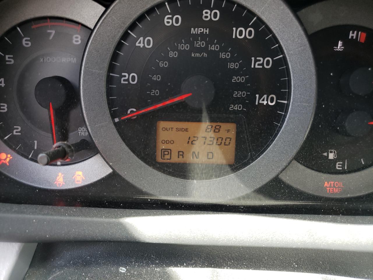 Photo 8 from auction – 2008 TOYOTA RAV4 LIMIT with VIN JTMBK31V985057357