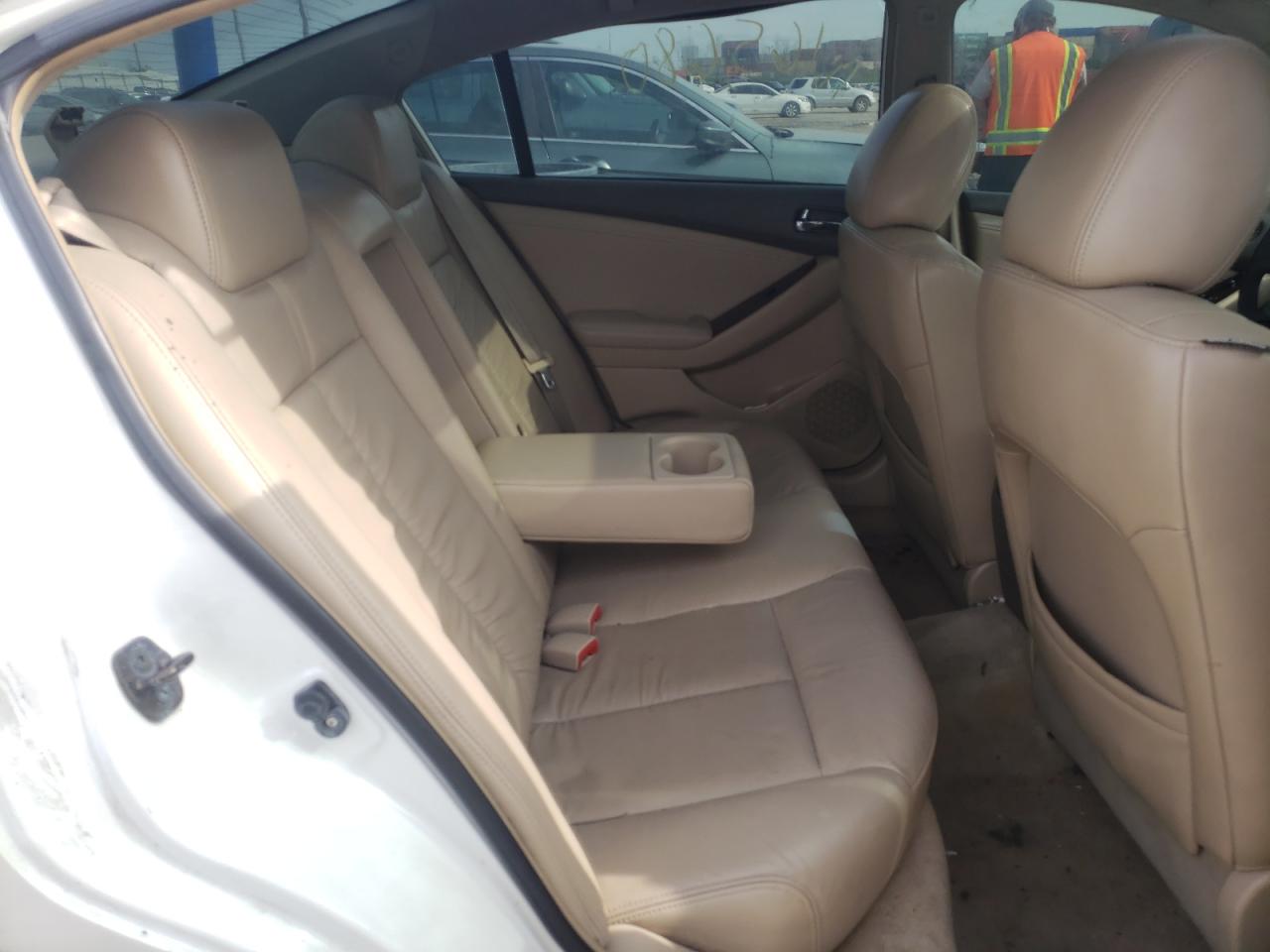 Photo 6 from auction – 2010 NISSAN ALTIMA SR with VIN 1N4BL2AP4AN538878