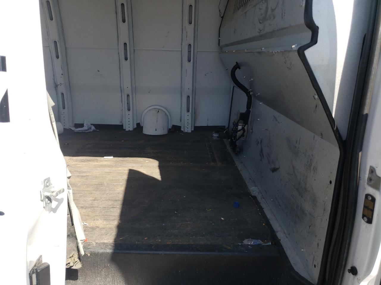Photo 6 from auction – 2014 CHEVROLET EXPRESS G2 with VIN 1GCWGFCA2E1206080