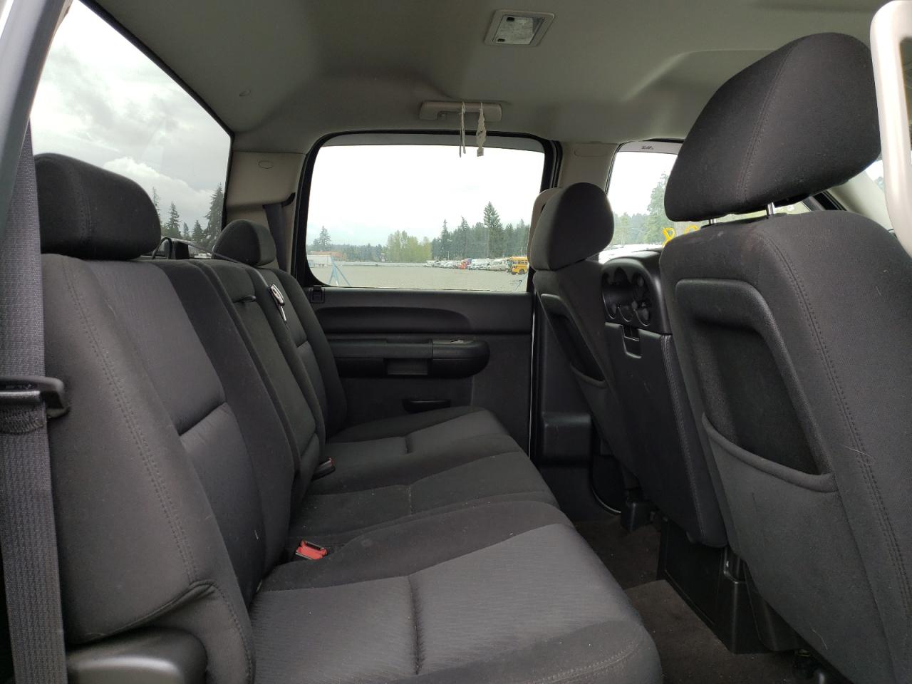 Photo 6 from auction – 2011 CHEVROLET SILVERADO with VIN 3GCPKSE33BG212669