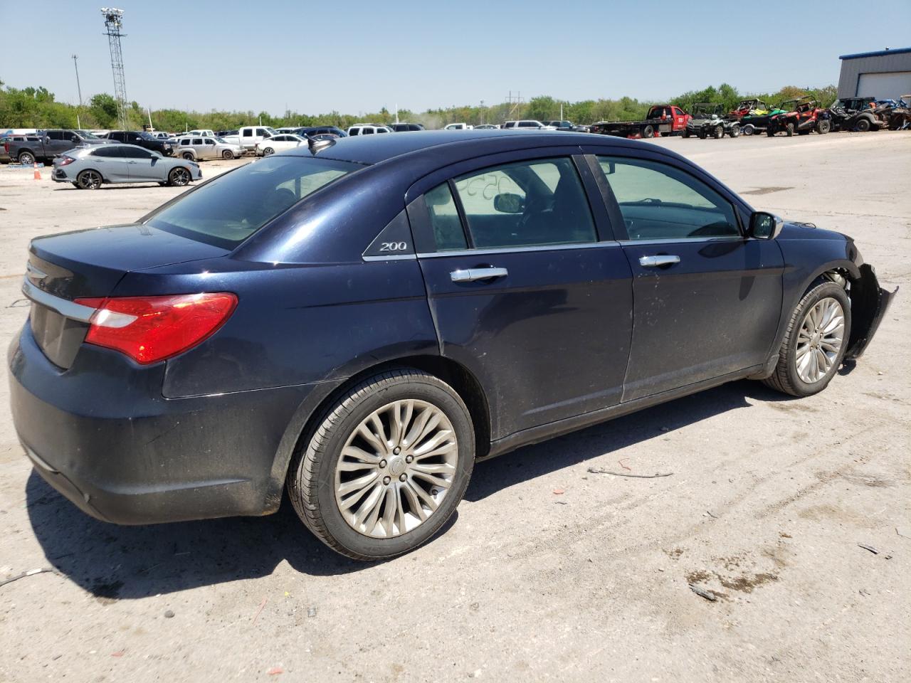 Photo 4 from auction – 2011 CHRYSLER 200 LIMITE with VIN 1C3BC2FB6BN594799