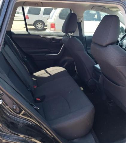 Photo 6 from auction – 2019 TOYOTA RAV4 LE with VIN 2T3H1RFV8KW015030