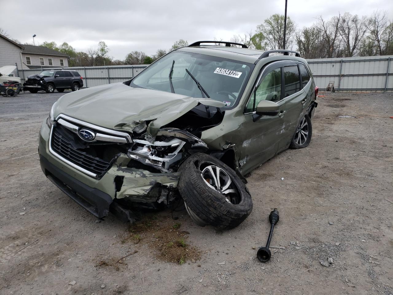 Photo 2 from auction – 2019 SUBARU FORESTER L with VIN JF2SKAUC2KH592892