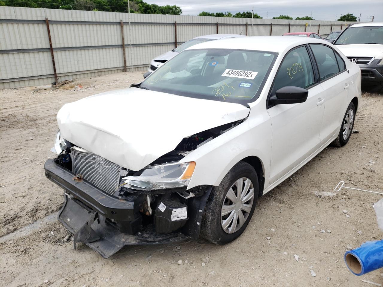 Photo 2 from auction – 2013 VOLKSWAGEN JETTA BASE with VIN 3VW2K7AJ8DM254767