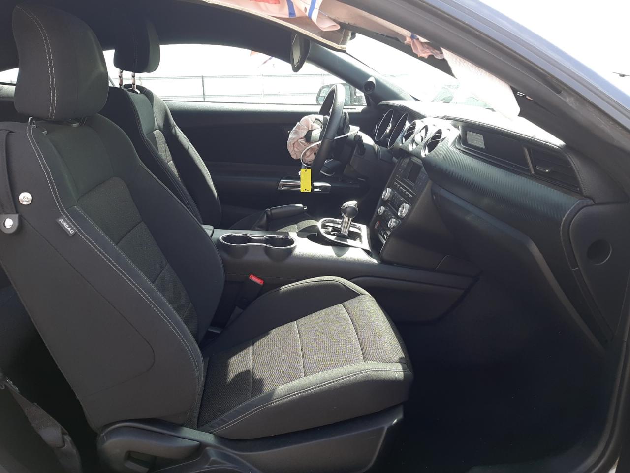 Photo 5 from auction – 2016 FORD MUSTANG with VIN 1FA6P8AM7G5323129
