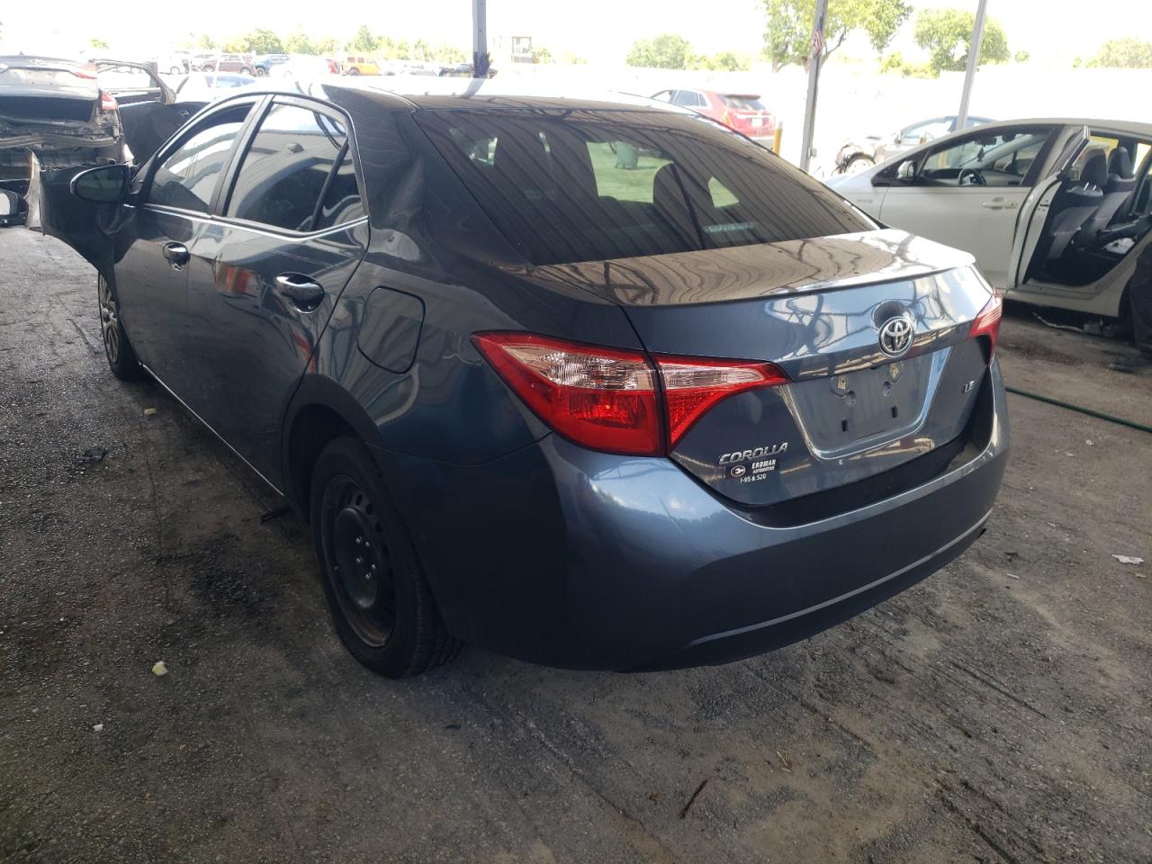 Photo 3 from auction – 2019 TOYOTA COROLLA L with VIN 2T1BURHE6KC156893